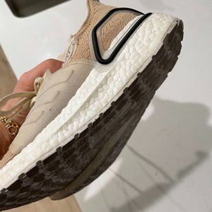 Womens Ultraboost - Size 9.5 Tan and White